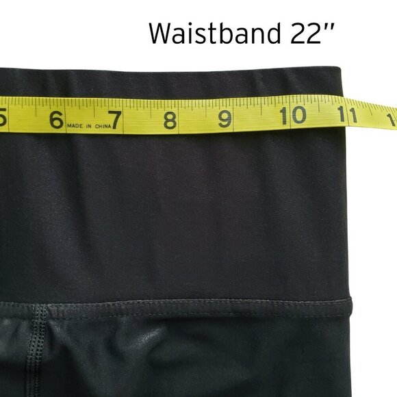 Carbon38 High Rise 7/8 Legging in Black Croc Takara Shine Cyberpunk Size XS - Picture 12 of 15